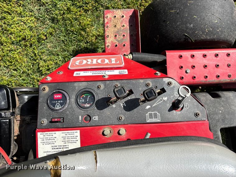 image for item EO4252 Toro Greensmaster 3050 reel mower