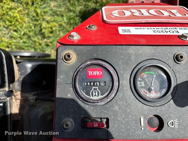 image for item EO4252 Toro Greensmaster 3050 reel mower