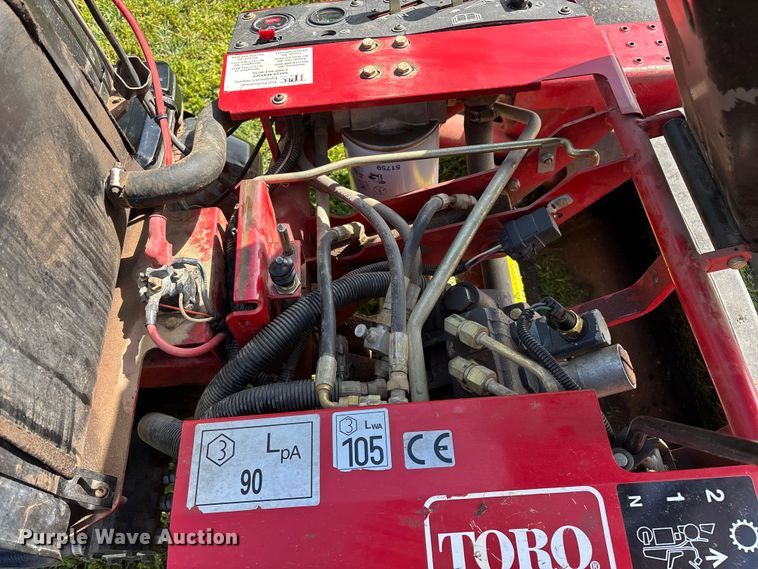 image for item EO4252 Toro Greensmaster 3050 reel mower