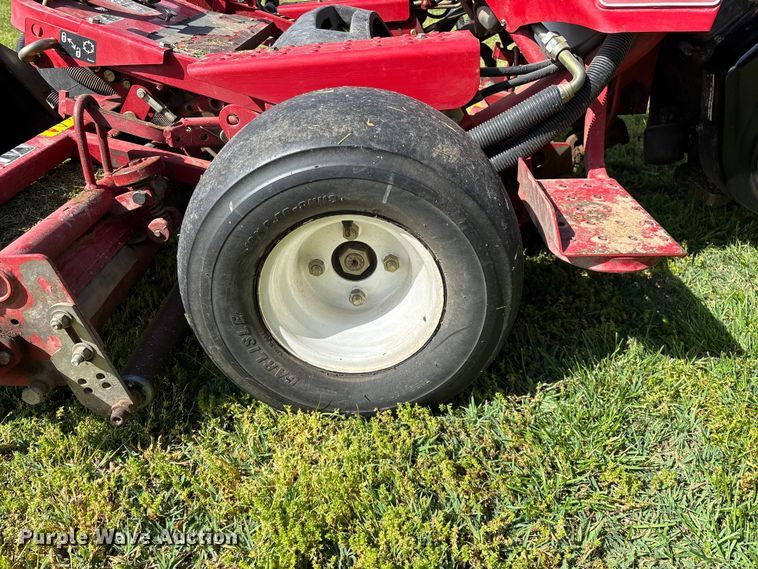 image for item EO4252 Toro Greensmaster 3050 reel mower
