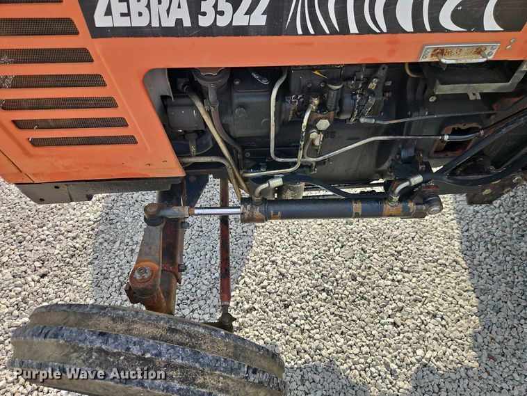 image for item EO7249 Zebra 3522 tractor