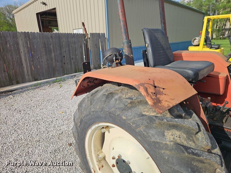 image for item EO7249 Zebra 3522 tractor