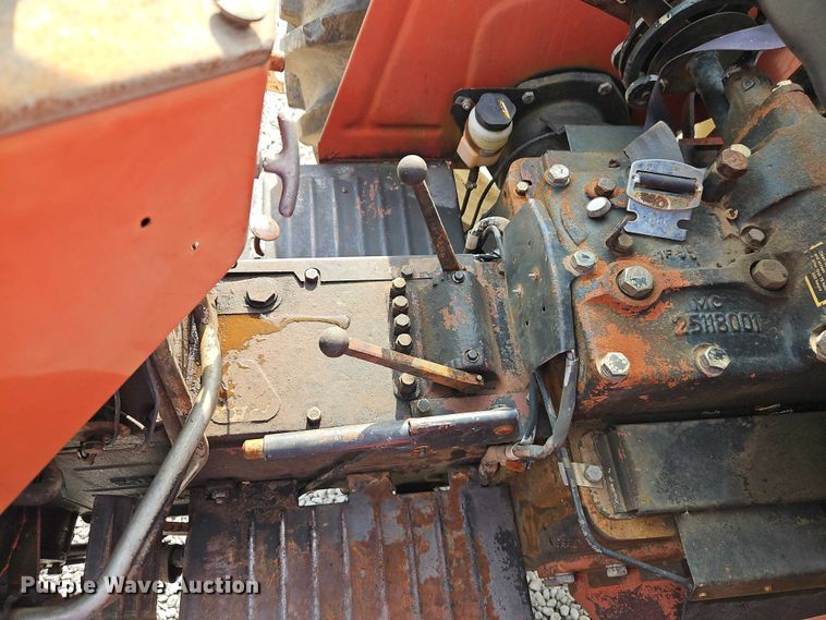 image for item EO7249 Zebra 3522 tractor