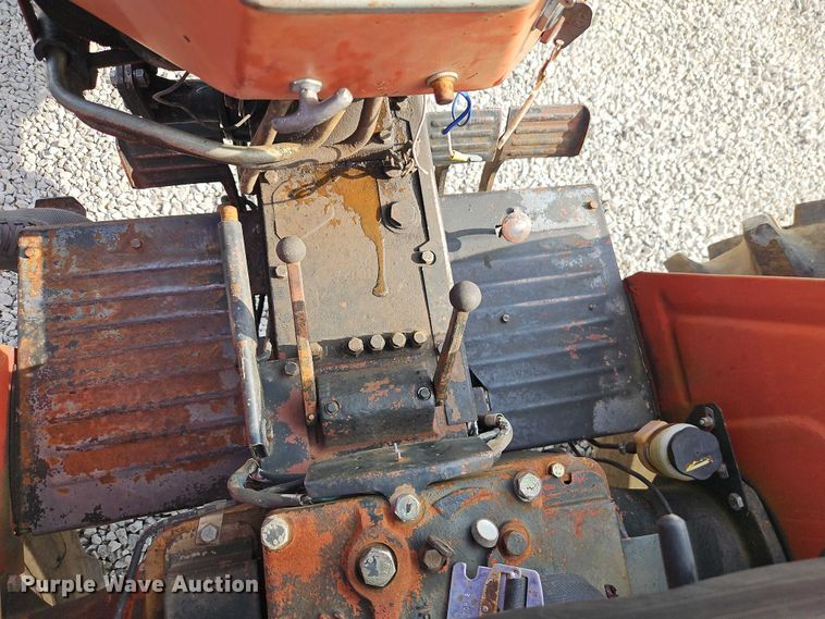 image for item EO7249 Zebra 3522 tractor