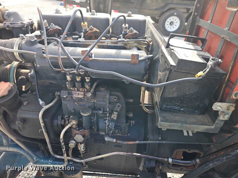 image for item EO7249 Zebra 3522 tractor