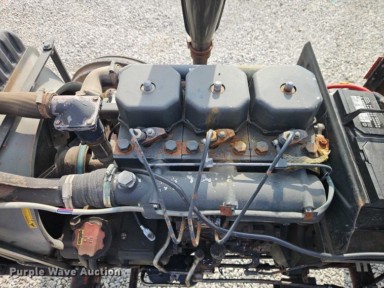 image for item EO7249 Zebra 3522 tractor