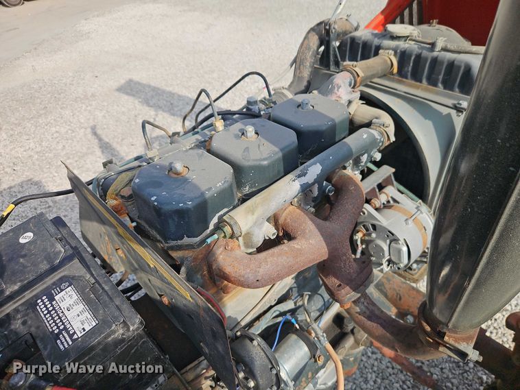 image for item EO7249 Zebra 3522 tractor