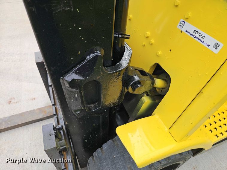 image for item EO7250 2001 Hyster S50XM forklift