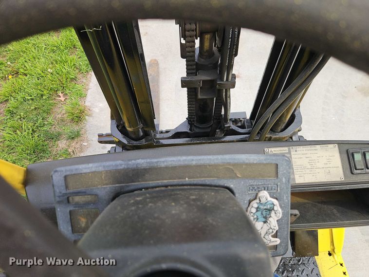 image for item EO7250 2001 Hyster S50XM forklift