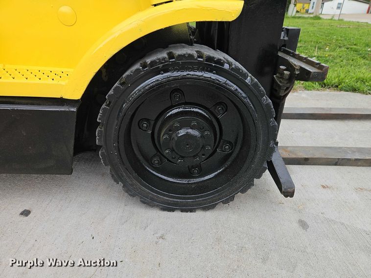image for item EO7250 2001 Hyster S50XM forklift