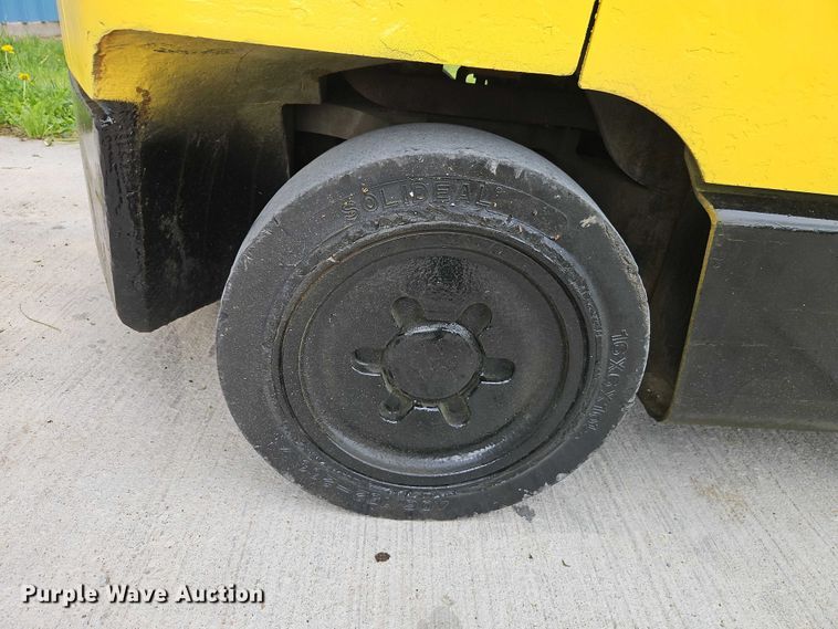 image for item EO7250 2001 Hyster S50XM forklift