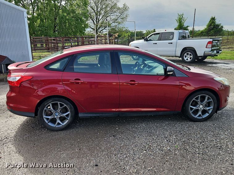 image for item EO7279 2013 Ford Focus Passenger Vehicle