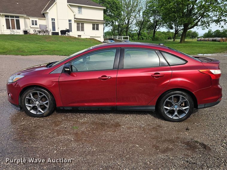 image for item EO7279 2013 Ford Focus Passenger Vehicle