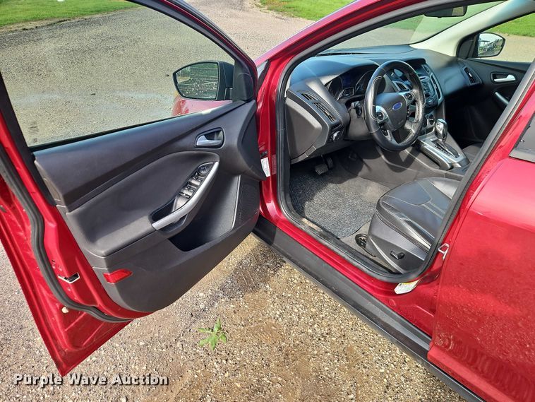 image for item EO7279 2013 Ford Focus Passenger Vehicle