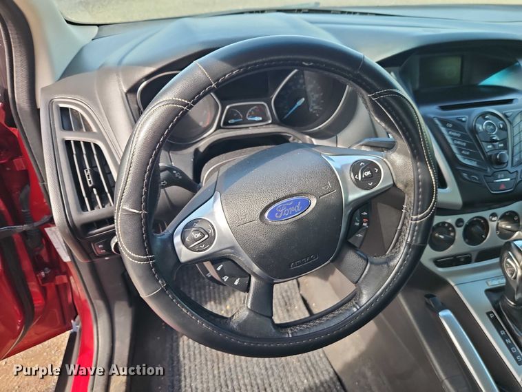 image for item EO7279 2013 Ford Focus Passenger Vehicle