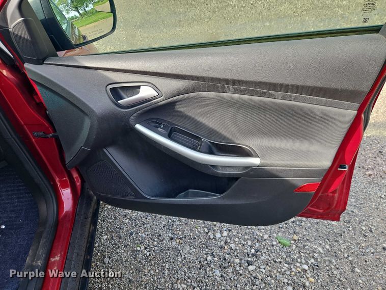 image for item EO7279 2013 Ford Focus Passenger Vehicle
