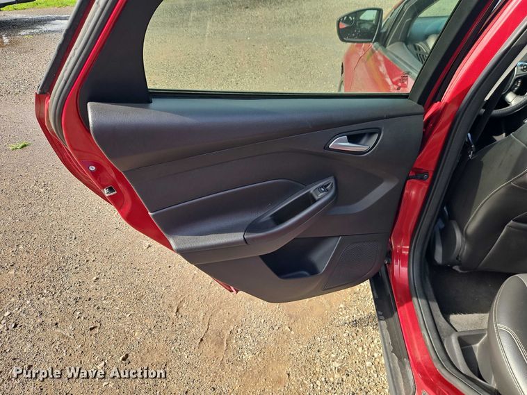 image for item EO7279 2013 Ford Focus Passenger Vehicle