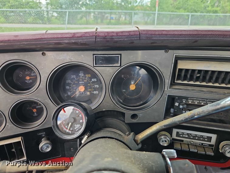 image for item EO7305 1986 Chevrolet K20  pickup truck