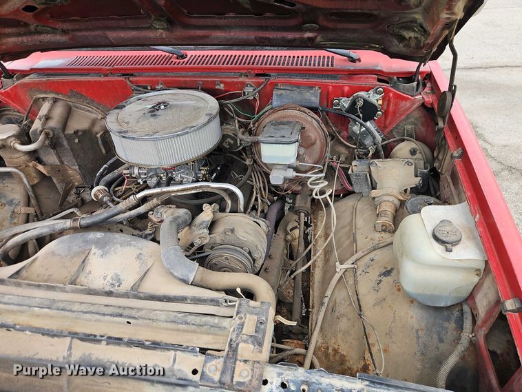 image for item EO7305 1986 Chevrolet K20  pickup truck