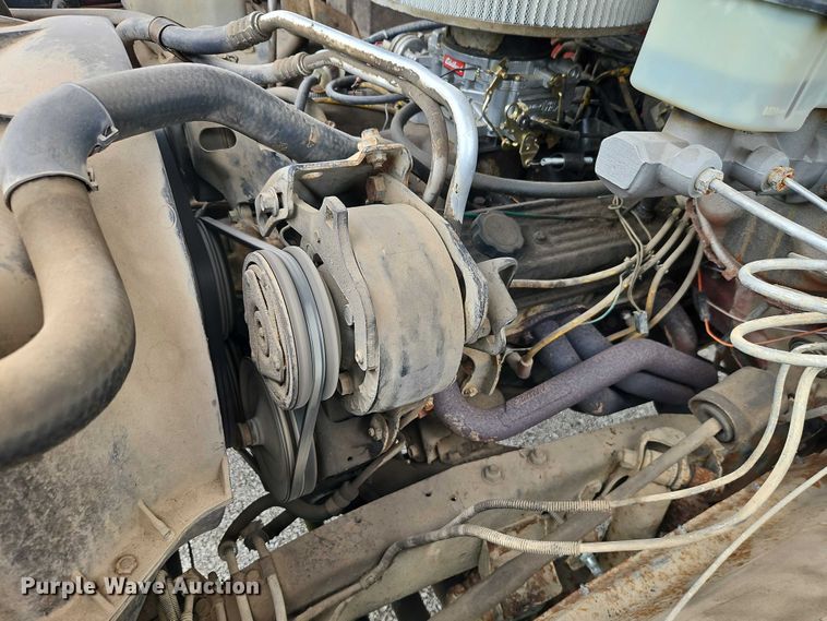 image for item EO7305 1986 Chevrolet K20  pickup truck