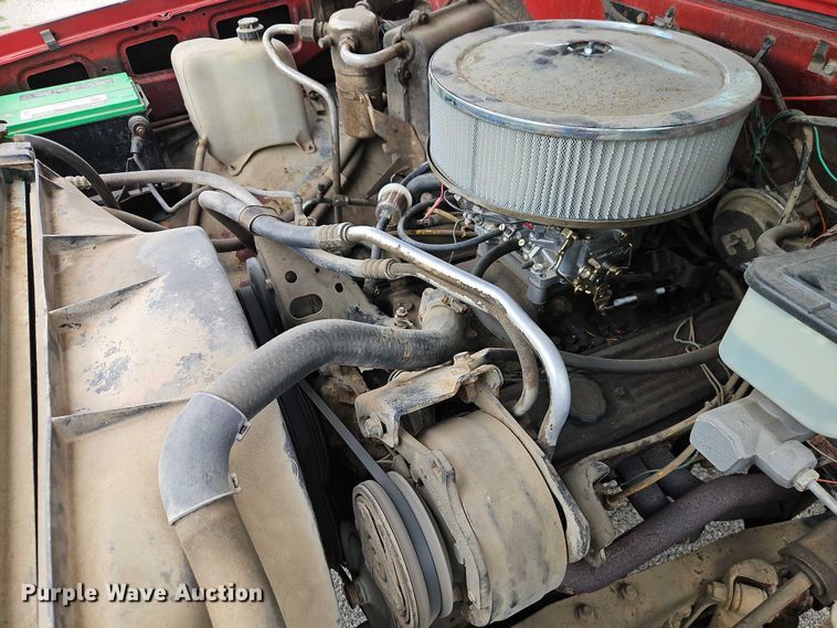 image for item EO7305 1986 Chevrolet K20  pickup truck