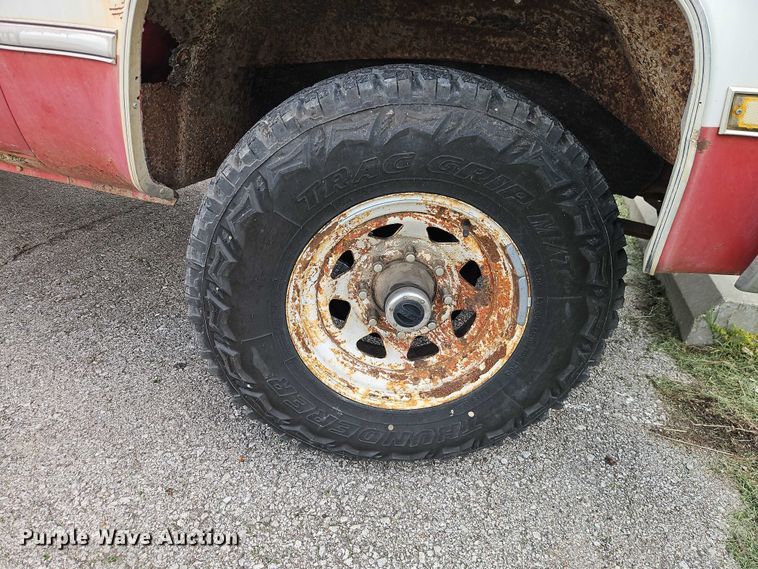 image for item EO7305 1986 Chevrolet K20  pickup truck
