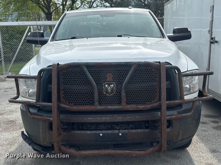 image for item ER0480 2014 RAM 2500 Crew Cab utility bed pickup truck