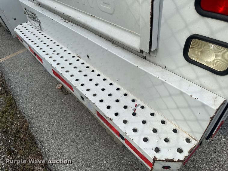 image for item ER0480 2014 RAM 2500 Crew Cab utility bed pickup truck