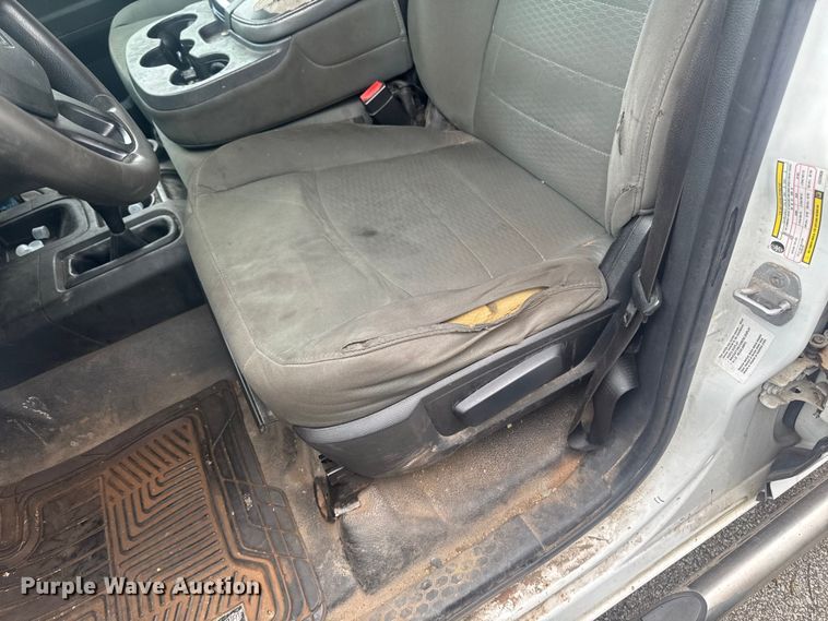 image for item ER0480 2014 RAM 2500 Crew Cab utility bed pickup truck