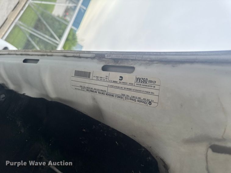 image for item ER0480 2014 RAM 2500 Crew Cab utility bed pickup truck