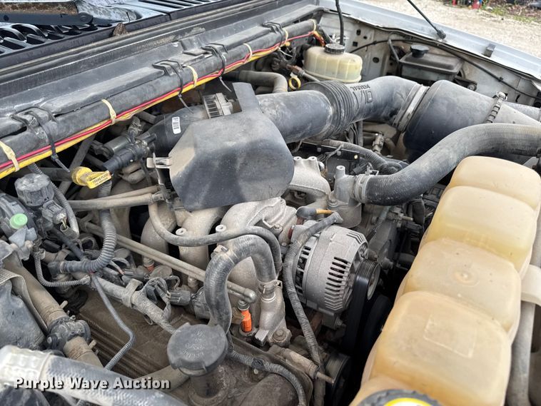 image for item ER0494 2004 Ford F550 Super Duty Crew Cab dump truck