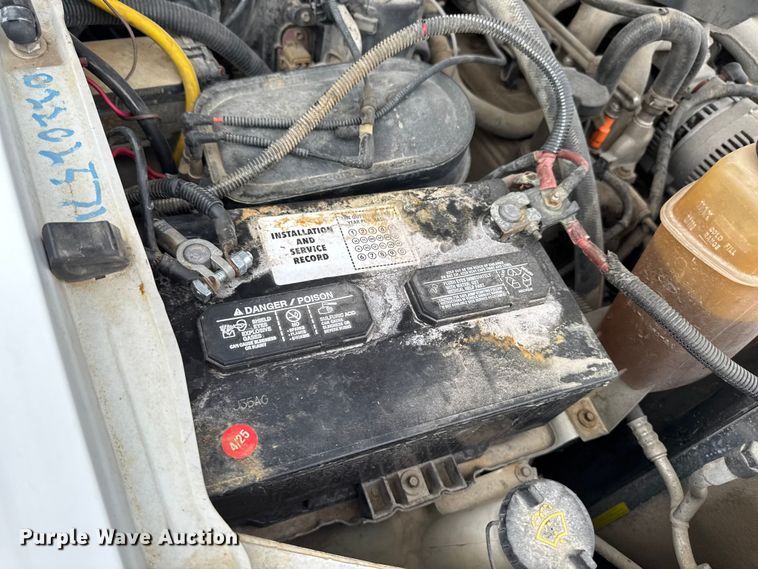 image for item ER0494 2004 Ford F550 Super Duty Crew Cab dump truck
