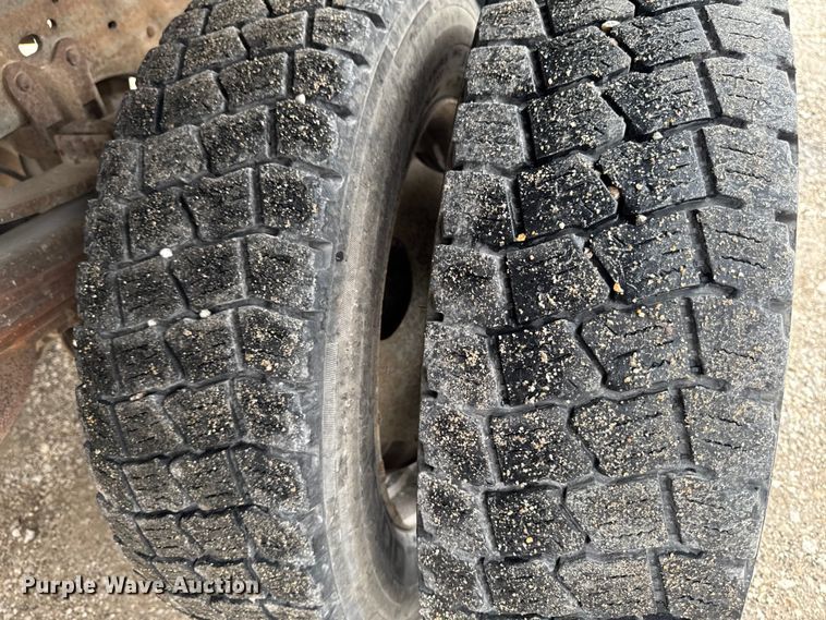 image for item ER0494 2004 Ford F550 Super Duty Crew Cab dump truck