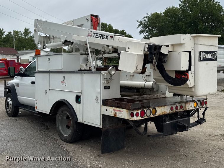 image for item ER0495 2009 Dodge Ram 5500 bucket truck
