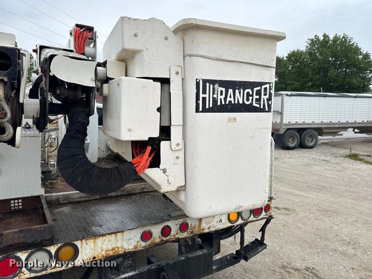 image for item ER0495 2009 Dodge Ram 5500 bucket truck