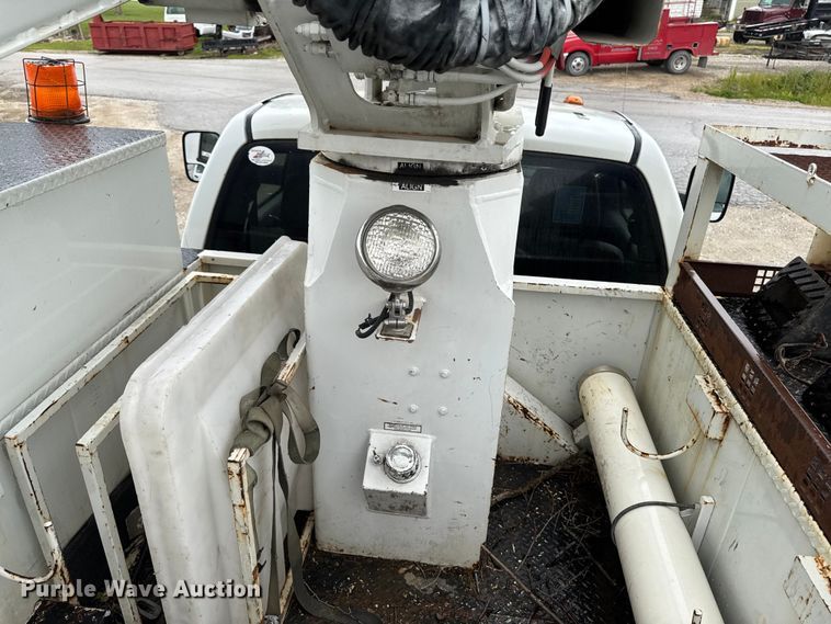 image for item ER0495 2009 Dodge Ram 5500 bucket truck