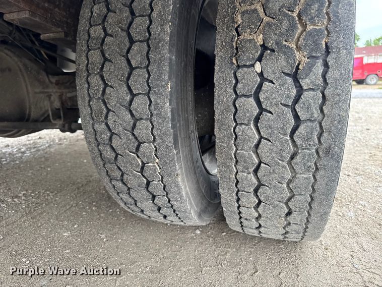 image for item ER0495 2009 Dodge Ram 5500 bucket truck