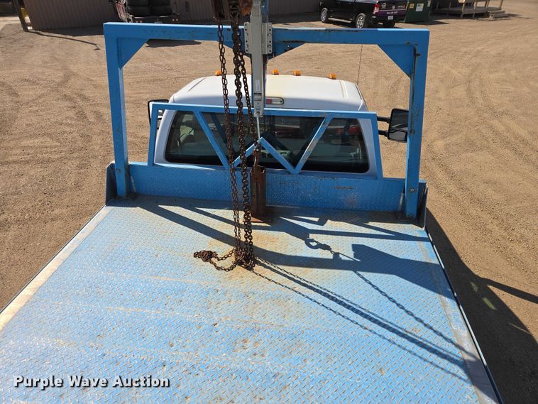 image for item ER1556 2014 Ford F-550 flatbed truck