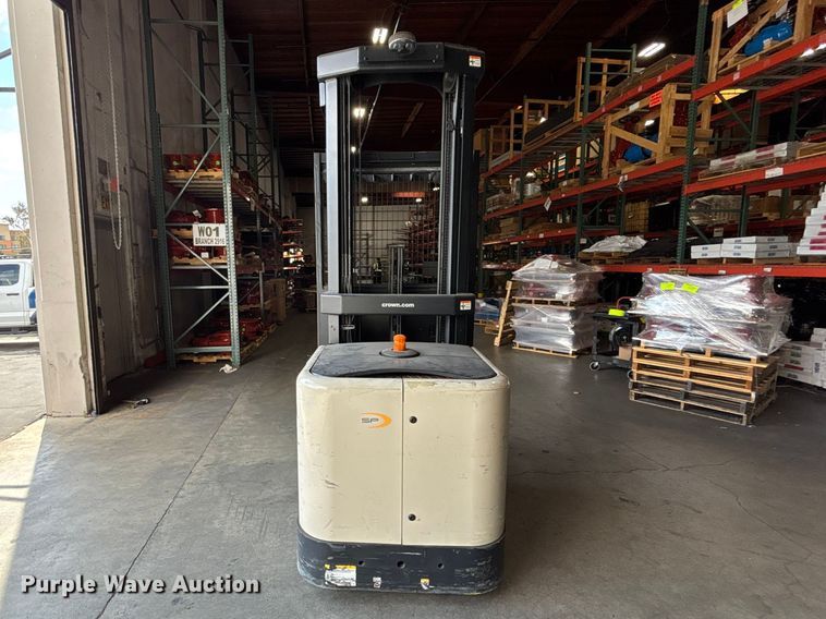 image for item ER7565 2016 Crown SP3520-30 order picker