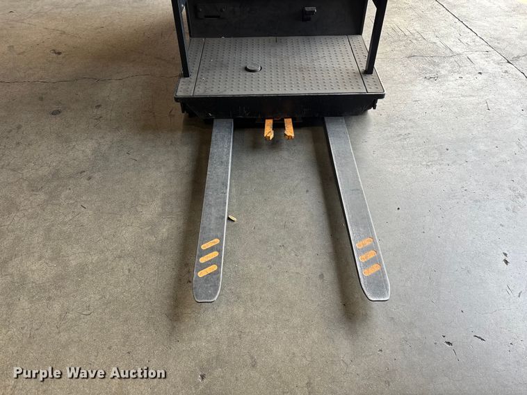image for item ER7565 2016 Crown SP3520-30 order picker