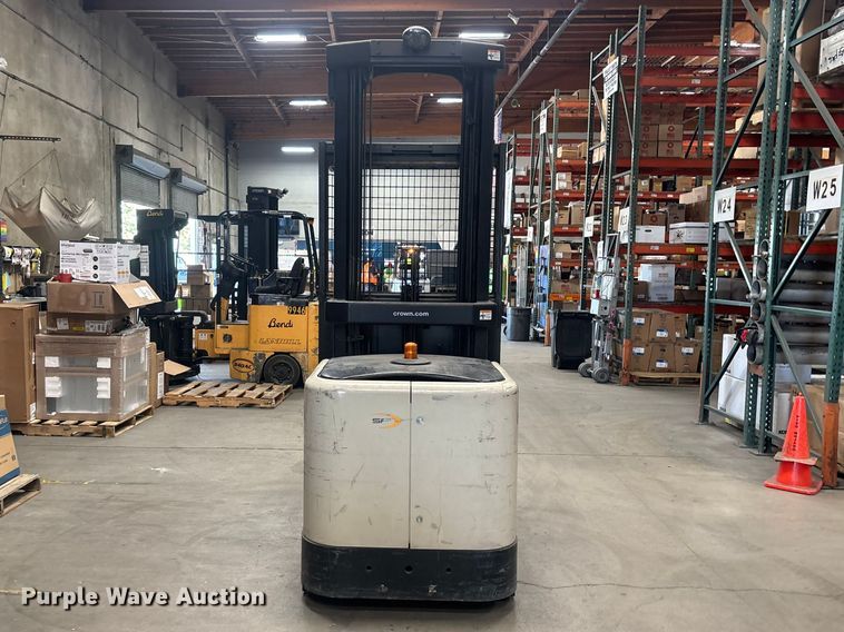 image for item ER7588 2016 Crown SP3520-30 order picker