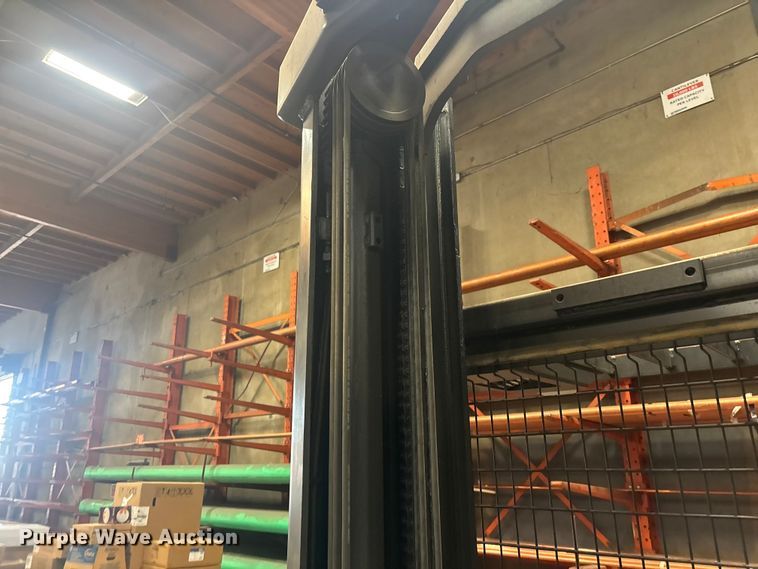 image for item ER7588 2016 Crown SP3520-30 order picker
