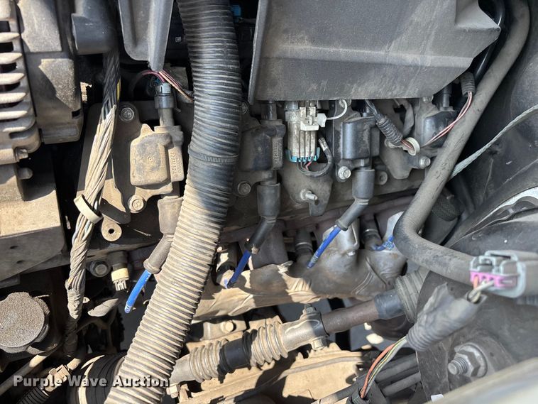 image for item ER7589 2012 Chevrolet Silverado 1500 Ext. Cab pickup truck