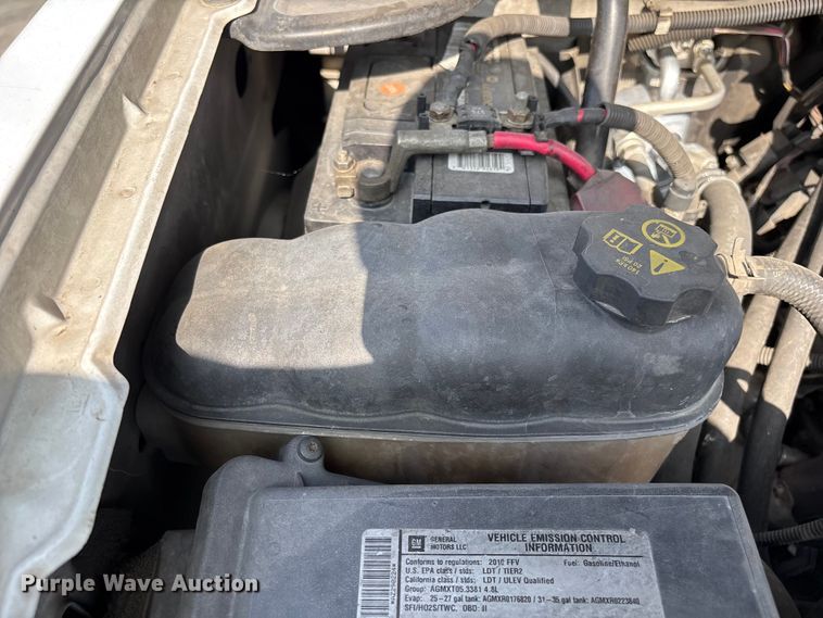 image for item ER7592 2010 Chevrolet Silverado 1500 Ext. Cab pickup truck