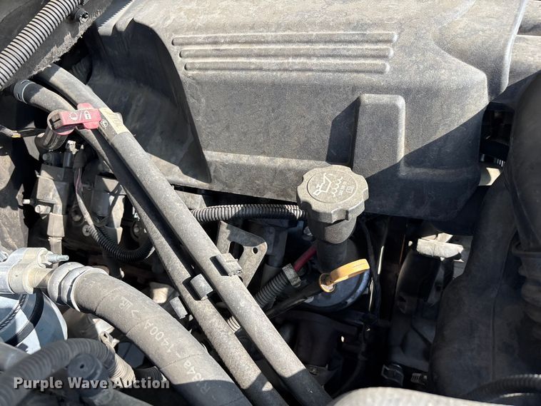 image for item ER7592 2010 Chevrolet Silverado 1500 Ext. Cab pickup truck
