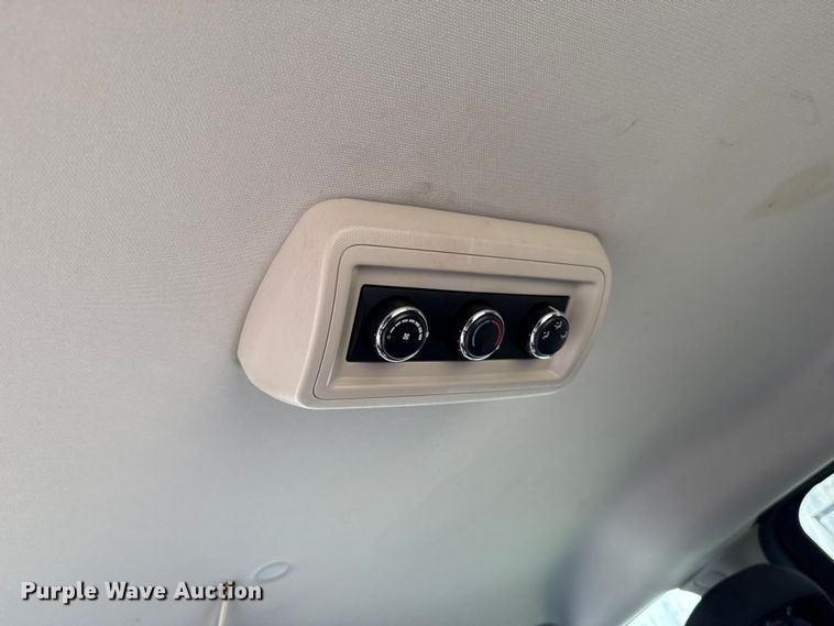 image for item ES5927 2019 Dodge Grand Caravan handicap accessible van