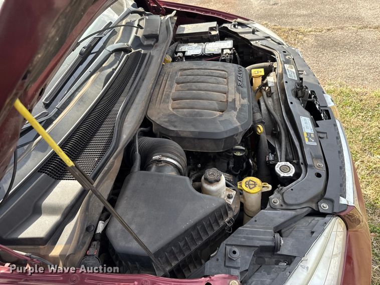 image for item ES5927 2019 Dodge Grand Caravan handicap accessible van