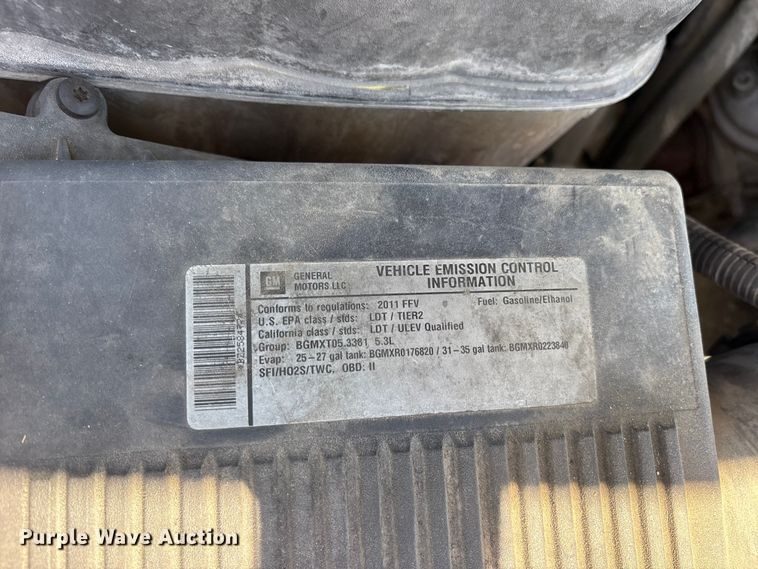 image for item ES8710 2011 Chevrolet Silverado 1500 Ext. Cab pickup truck