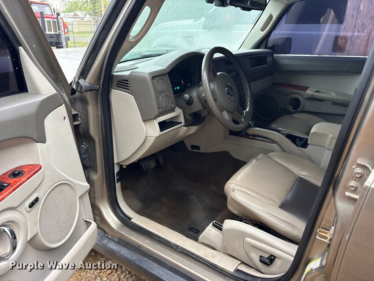 image for item ES8920 2006 Jeep Commander Limited  SUV