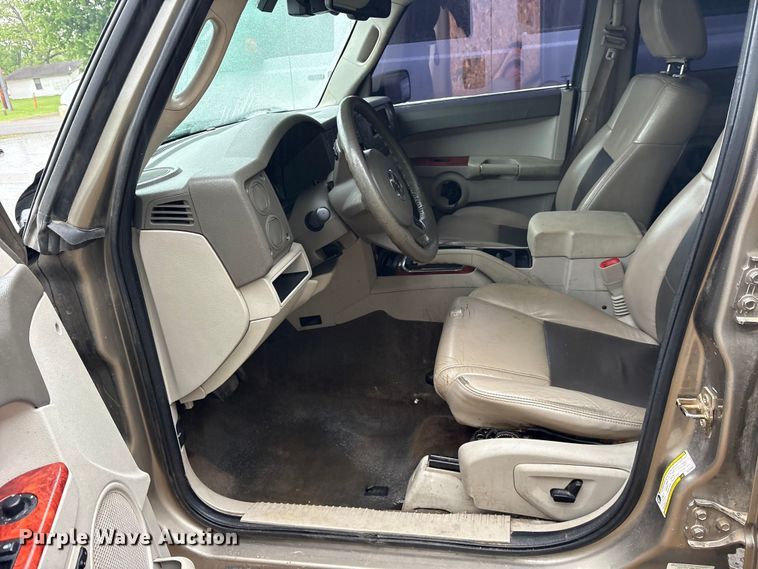 image for item ES8920 2006 Jeep Commander Limited  SUV